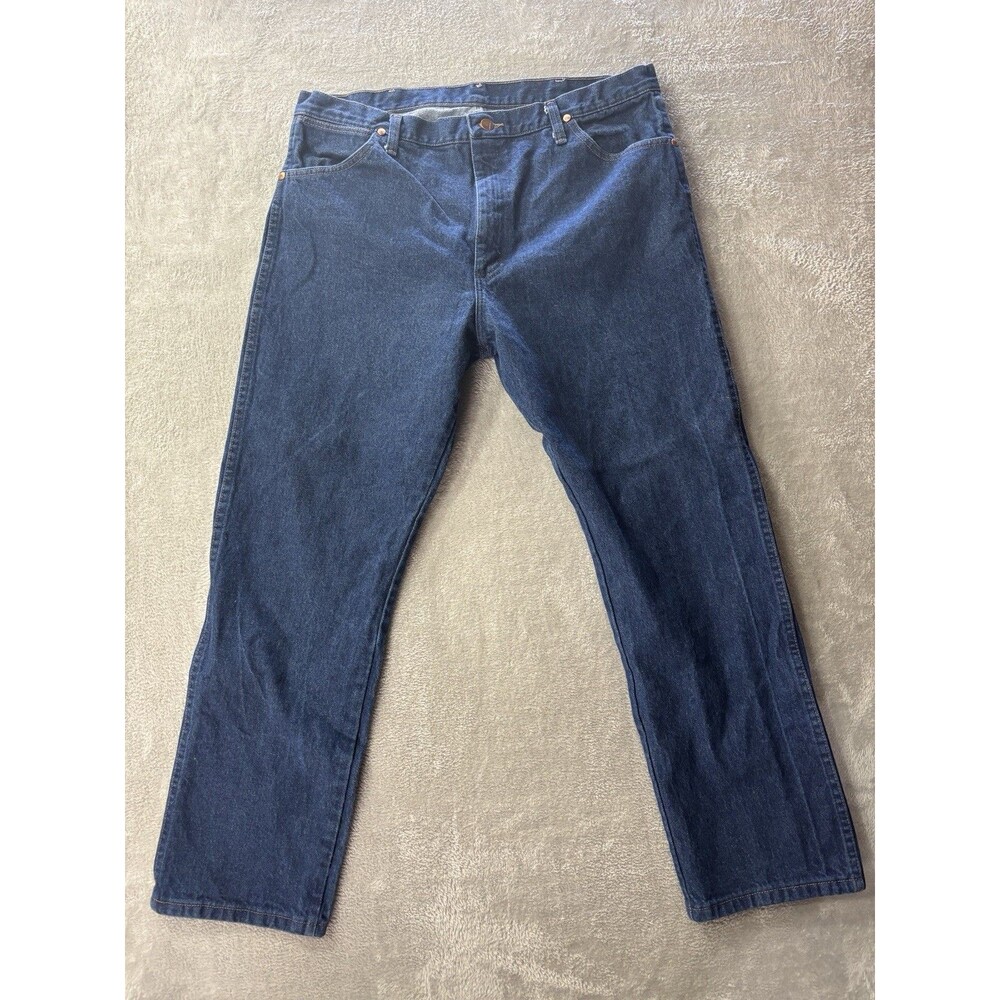 Wrangler Men’s Jeans 38x30 Classic Fit Straight Leg Dark Blue Denim